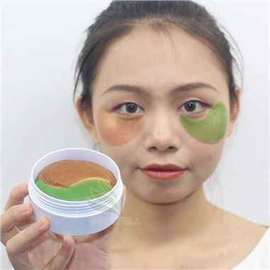 Patch in gel per gli occhi leviganti